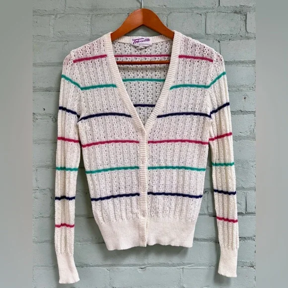 Vintage Striped V-neck Cardigan - Picture 5 of 7